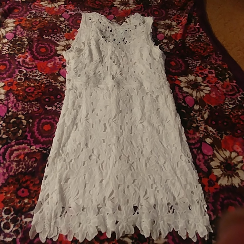 Large Lace Floral Dress New With Tags